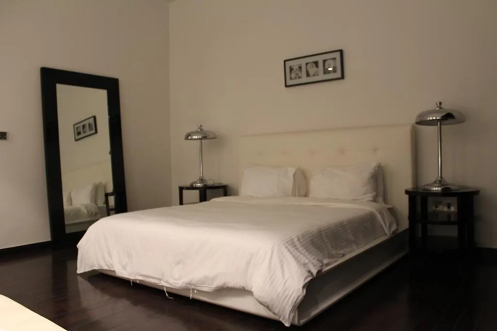 Yanjoon Holiday Homes - Palm Jumeirah Marina Residence Apartment Dubai