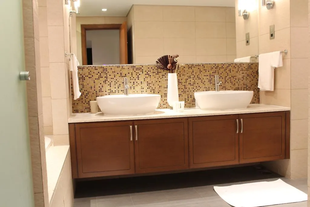 Yanjoon Holiday Homes - Palm Jumeirah Marina Residence Apartment