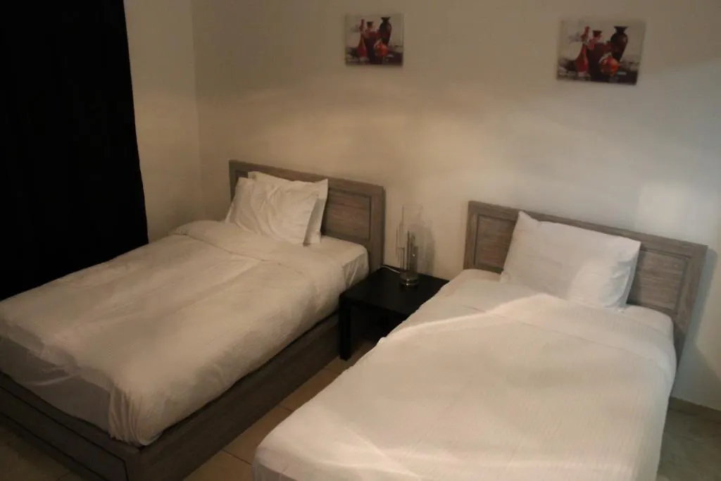 Yanjoon Holiday Homes - Palm Jumeirah Marina Residence Apartment Dubai